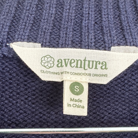 Aventura Lindley Embroidered Sweater NWT - Picture 2 of 7